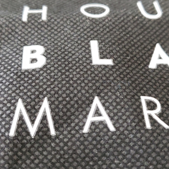 White House Black Market - Picture 2 of 4